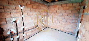 Se vinde duplex modern cu 3 camere  plus teren in Giroc ,zona linistita. - imagine 18