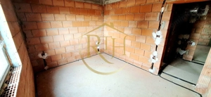 Se vinde duplex modern cu 3 camere  plus teren in Giroc ,zona linistita. - imagine 9