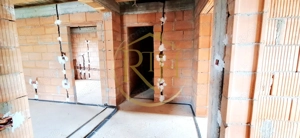 Se vinde duplex modern cu 3 camere  plus teren in Giroc ,zona linistita. - imagine 15