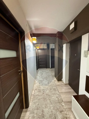 Apartament cu 3 camere de închiriat în zona Calea Bucuresti