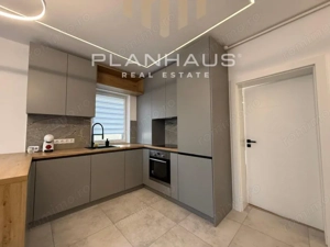 Inchiriere-ultramodern apartament zona rezidentiala ,3 camere,etaj 1,loc de parcare  - imagine 8