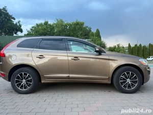Volvo XC60 4x4 2.4 D4 163cp - imagine 2