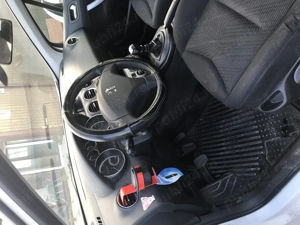 Peugeot 308 - imagine 7