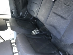 Peugeot 308 - imagine 9