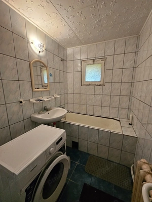 Apartament cu 3 camere de închiriat în Curtea de Argeș. - imagine 7