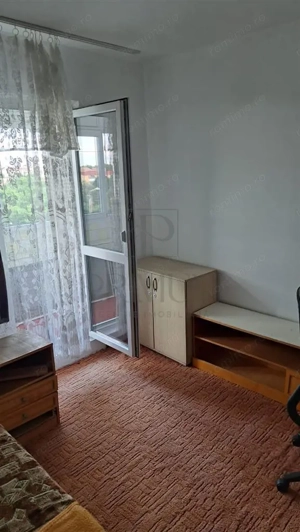 TURIST - 3 CAM - BLOC ANVELOPAT - LIFT - DECOMANDAT - ETAJ INTERMEDIAR - imagine 5