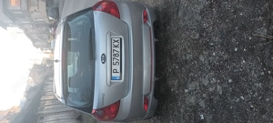 Kia Ceed 1,6 - imagine 9