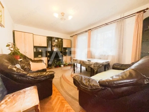 De vanzare apartament cu 4 camere decomandate cartierul Manastur