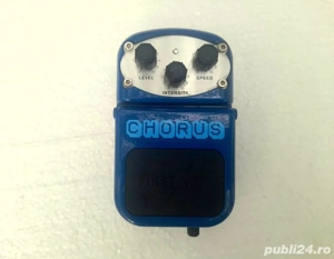pedale efect chitara chorus   reverb