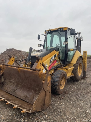 Buldoexcavator Caterpillar CAT 422 E