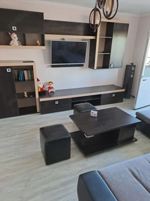 Apartament 3 camere, zona 80 apartamente, renovat