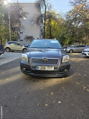 Vand Toyota Avensis 1.8 benzina break 2006