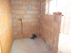 Casa P+E, Mosnita Veche, 5 camere, 96 mp util, 500mp teren - imagine 3