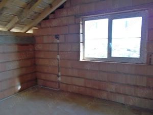 Casa P+E, Mosnita Veche, 5 camere, 96 mp util, 500mp teren - imagine 8