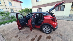 Vand Renault Captur Plug-In Hybrid E-Tech 160CP - imagine 8