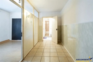 FILM! Targu Secuiesc,2 camere,partial renovat,recomandat:locuinta activitati profesionale - imagine 2