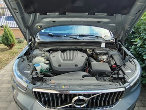 Proprietar vand, VOLVO XC-40  Recharge T5 Twin Engine AT7 Inscription Expression, - imagine 5