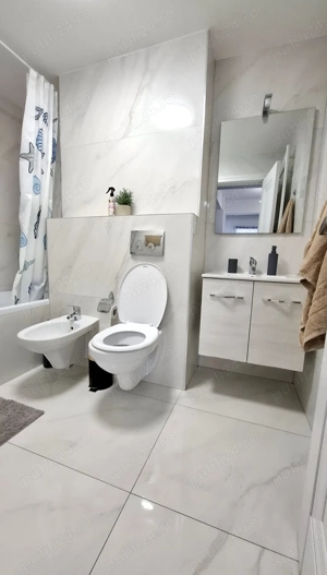 Apartament cu 3 camere de inchiriat REGIM HOTELIER in Radauti - imagine 3