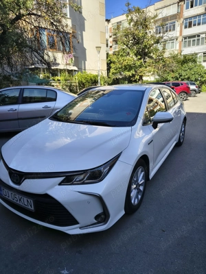 Toyota Corolla Hybrid in garanție 92000 lei - imagine 4