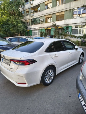 Toyota Corolla Hybrid in garanție 92000 lei - imagine 5