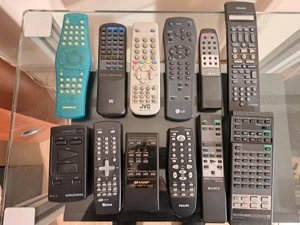 telecomenzi audio video - imagine 3