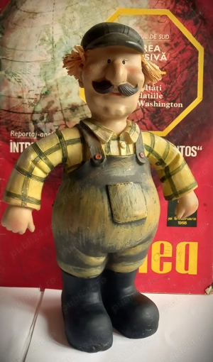 GRĂDINARUL - figurină vintage de 25cm înălțime
