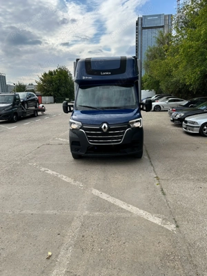 Vând Renault Master3 cedez leasing