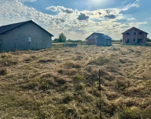 COMISION 0 | Teren intravilan | 700 mp | Sag