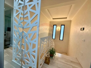 Apartament cu terasa panoramica de 613 mp de inchiriat- Km5 Constanta - imagine 17