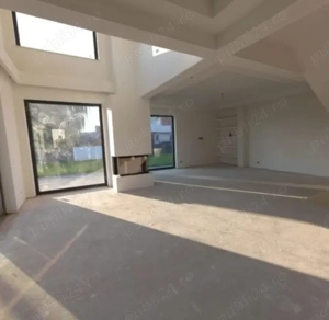 Case moderne ,spatioase, luminoase 