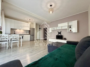 Apartament 3 camere, centrala proprie, loc de parcare, Giroc - imagine 2