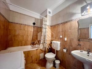 Apartament 2 camere, semicentral, centrala proprie, zona Fabric - imagine 8