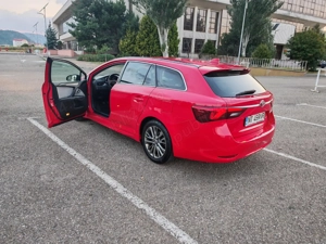 Toyota Avensis 2017 2l 265.300 km motor BMW,distribuție pe lanț,culoare rosie - imagine 7