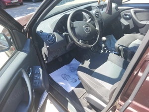 Vand Dacia Duster Laureate 4X4 diesel perfecta stare - imagine 14