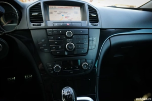 Opel Insignia Sports Tourer - imagine 8