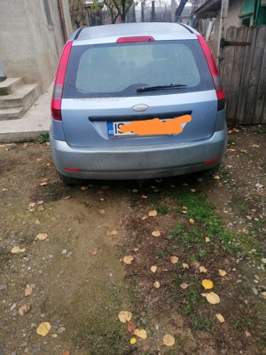 Ford fiesta 1.3 benzina 2005  - imagine 5