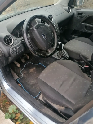 Ford fiesta 1.3 benzina 2005  - imagine 3