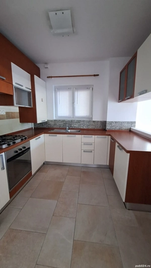 Apartament 2 camere in zona Subcetate - imagine 2