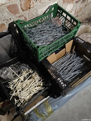 Rafturi metalice pentru magazin 