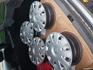 Jante cu capace Ford. 