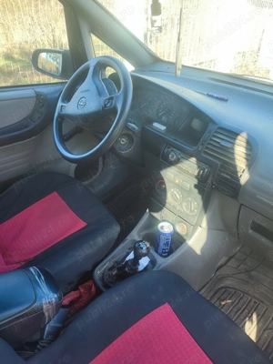 Vând/dezmembrez Opel Zafira anul 2001 - imagine 3