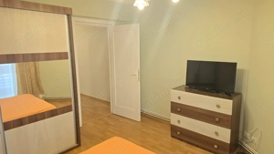 Inchiriez apartament 3 camere decomandat in Deva, zona Zarandului (bloc Casial), etaj 2, mobilat - imagine 9