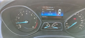 Vand Ford Focus , Titanium , motor 1000cmc, 125cp, benzina.