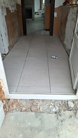 Casa de vanzare in comuna potlogi  - imagine 5