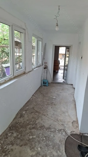 Casa de vanzare in comuna potlogi  - imagine 3