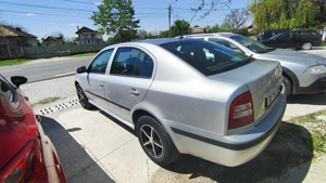 Skoda Octavia Tour, benzină, 1.6 MPI 102 CP, 2006, pret 2950 euro negociabil - imagine 3