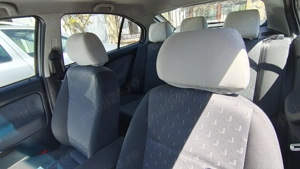 Skoda Octavia Tour, benzină, 1.6 MPI 102 CP, 2006, pret 2950 euro negociabil - imagine 7