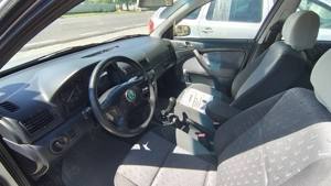 Skoda Octavia Tour, benzină, 1.6 MPI 102 CP, 2006, pret 2950 euro negociabil - imagine 5