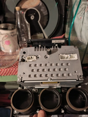 Vând consola Mazda 6 - imagine 3