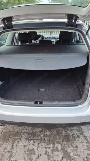 Volkswagen Passat B6 - imagine 4